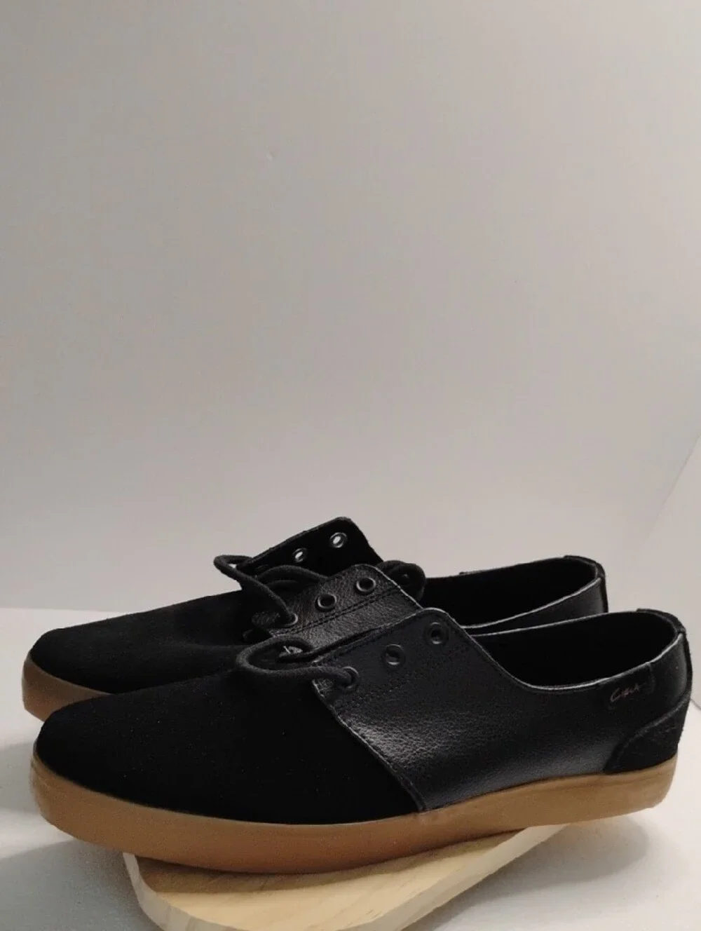 Men's Black Slip-On Casual Loafers